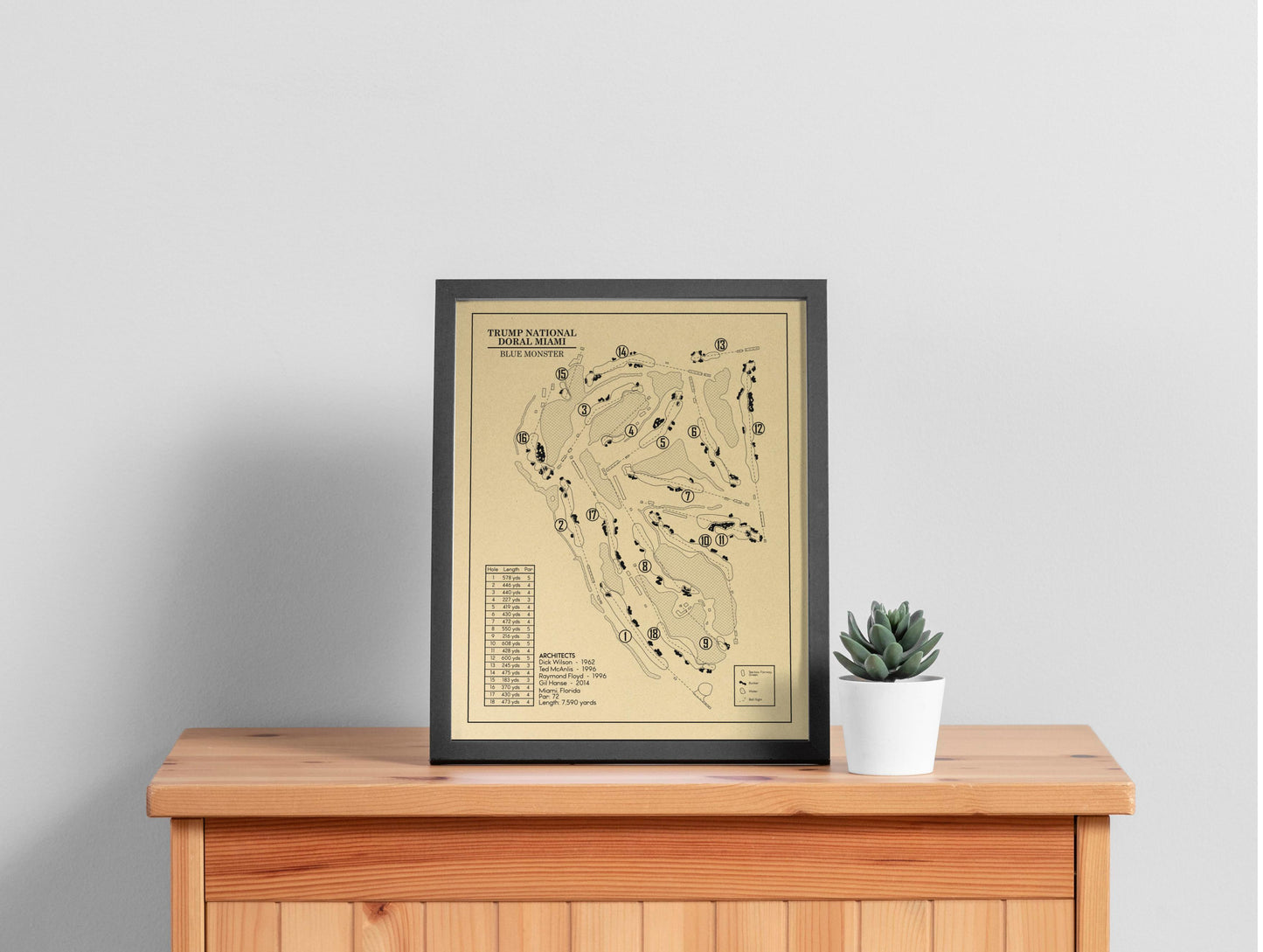 Trump National Doral Miami Blue Monster Outline (Print)